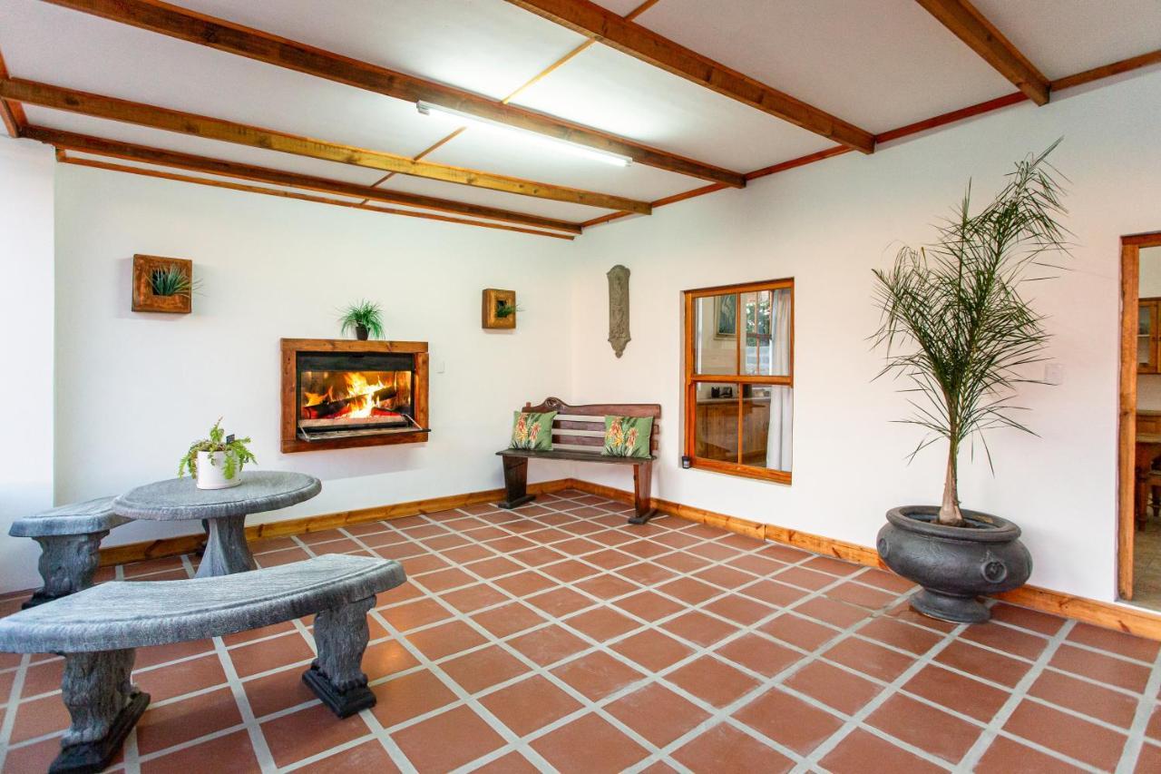 Ravenscliff White House Villa Oudtshoorn Ngoại thất bức ảnh